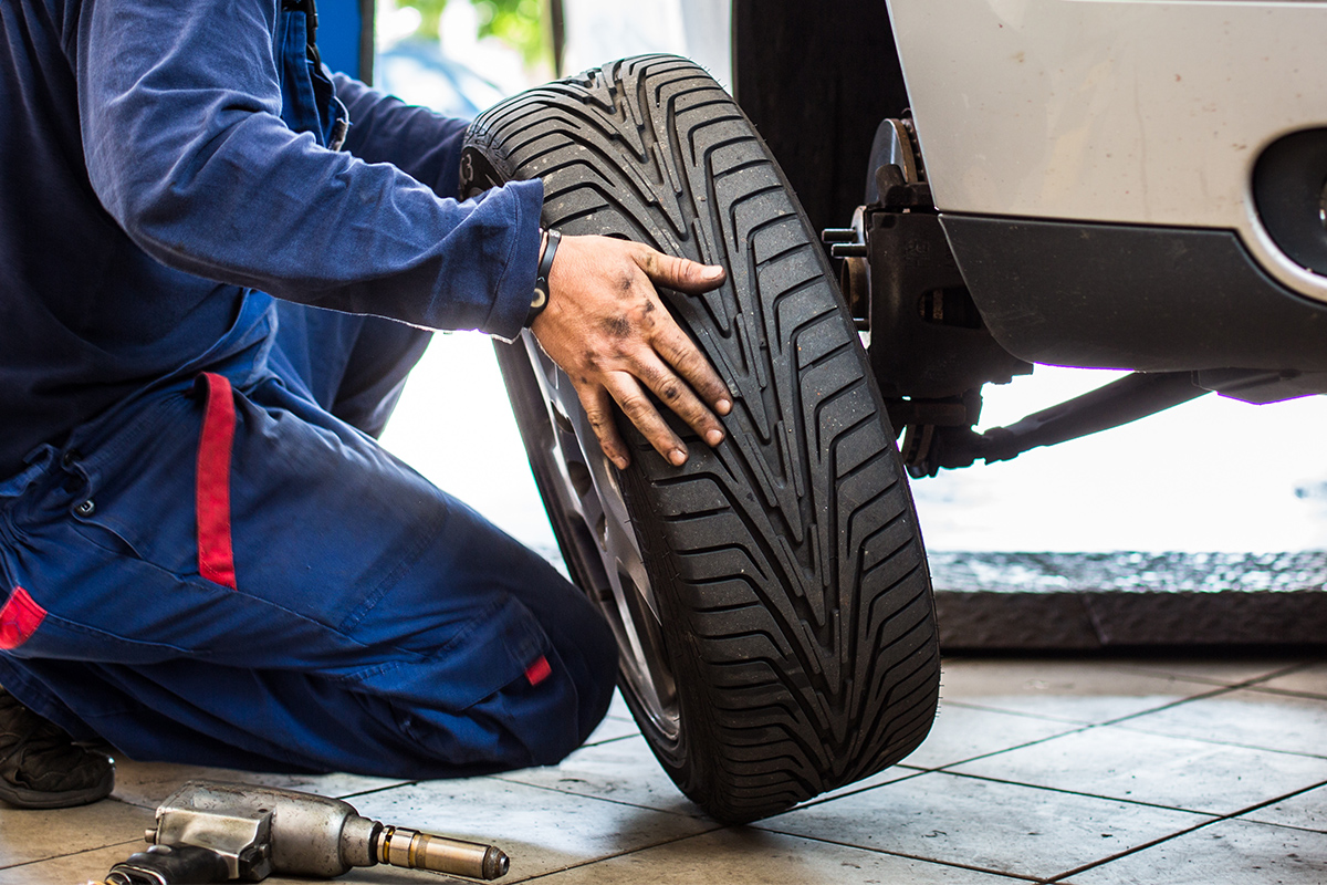 $15 off Tire Rotation