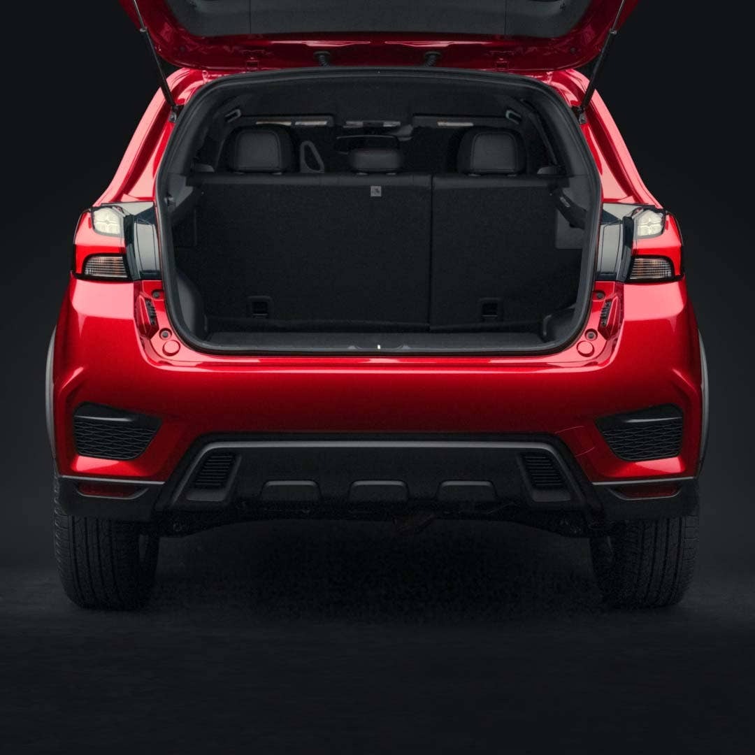 Outlander Sport cargo and safety lifestyle image