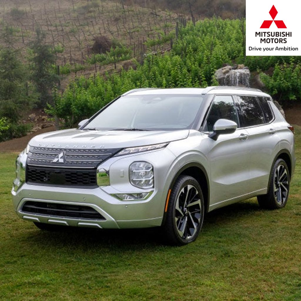 2024 Outlander Exterior
