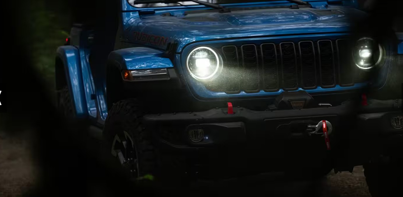 St. Albert Dodge finance team helping customers with 2026 Jeep Wrangler financing options