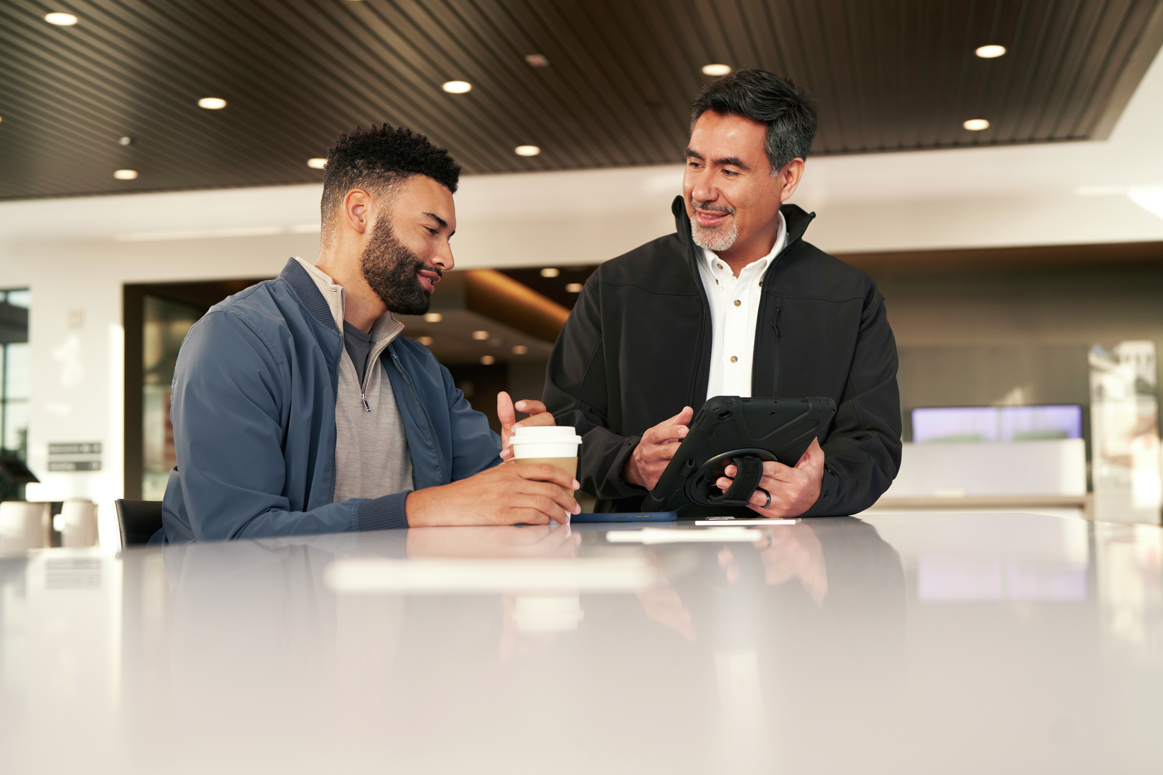 Nissan Service Lounge at Nissan of Valencia