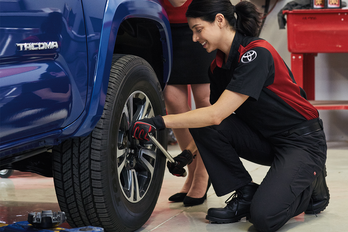 Oil Change & Tire Rotation Pre-Paid Package