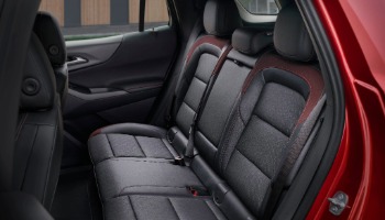 Winter commute on Calgary's Deerfoot Trail with confident AWD handling