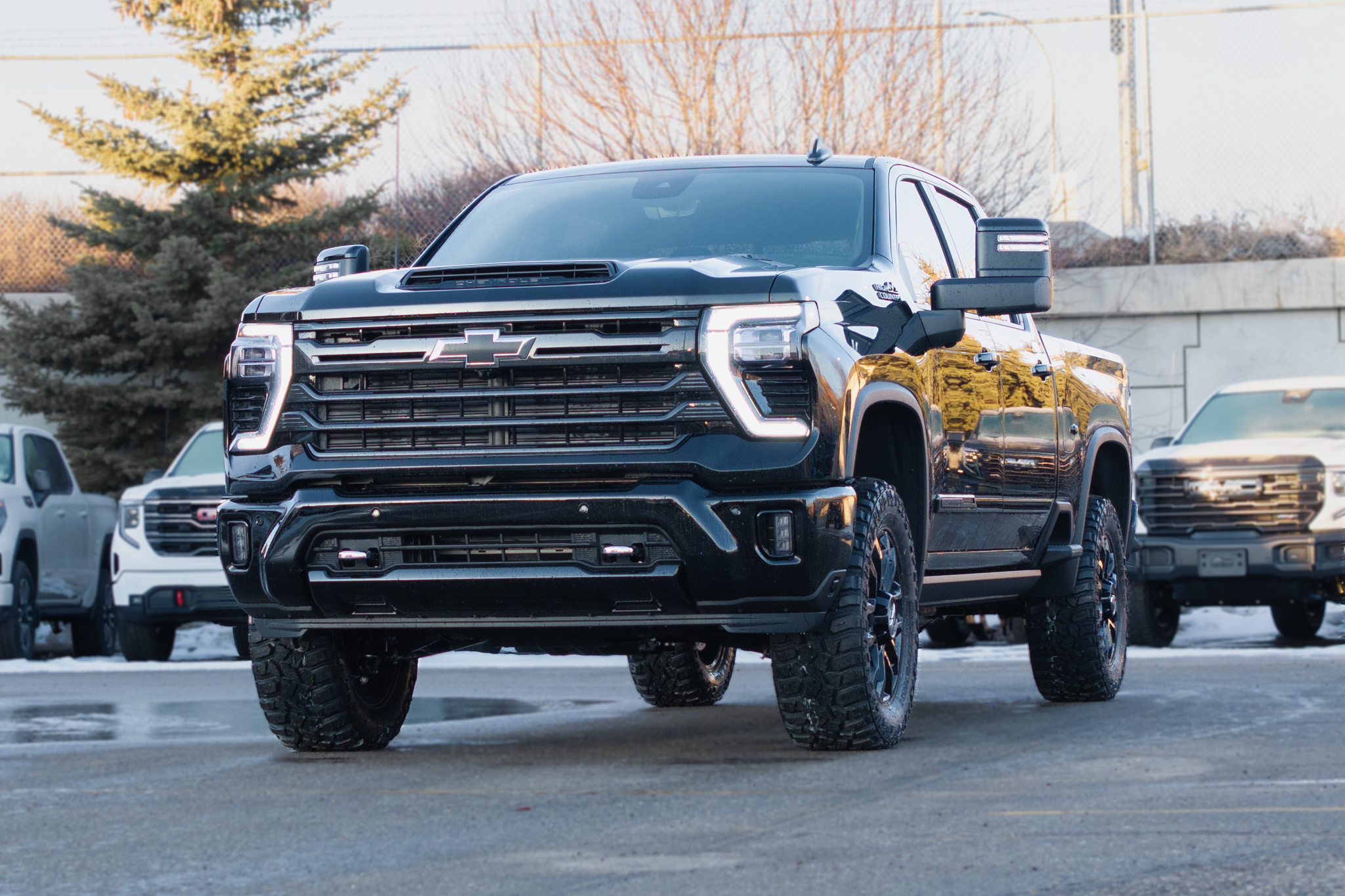 This 3500HD doesn’t chase attention, it owns it