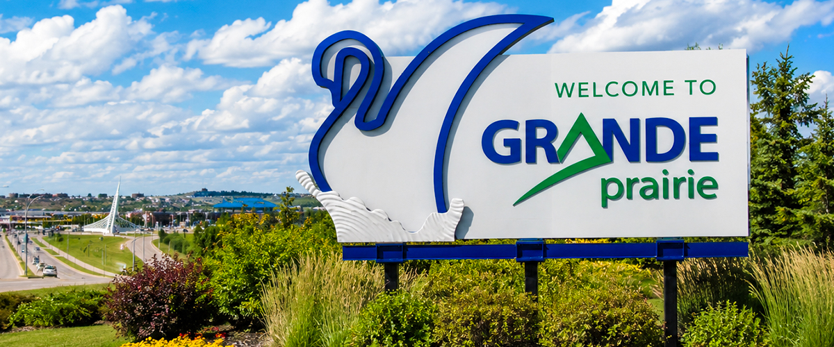 Welcome to Grande Prairie sign
