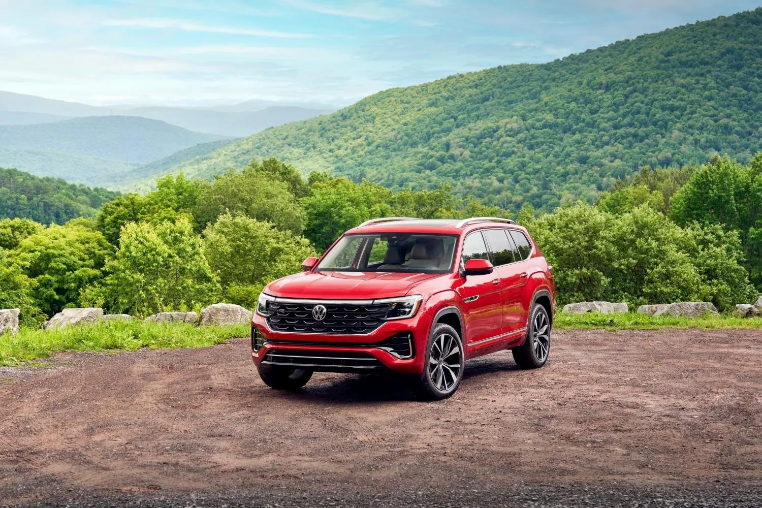 2025 Volkswagen Atlas at The Wynn Group