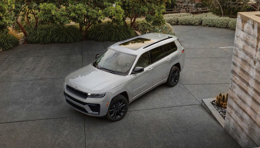 2026 Jeep Grand Cherokee L aerial view showing full roofline and dimensions