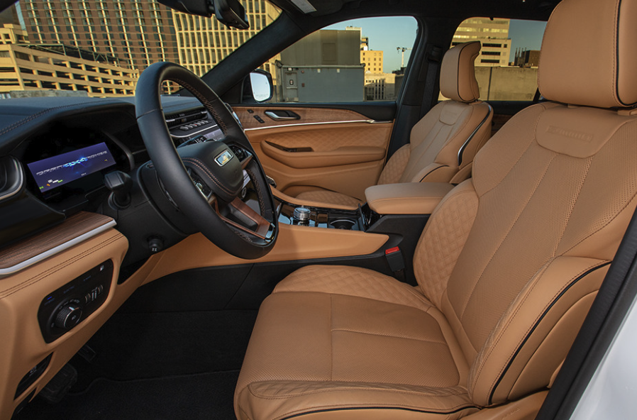 2026 Jeep Grand Cherokee interior with premium leather seating