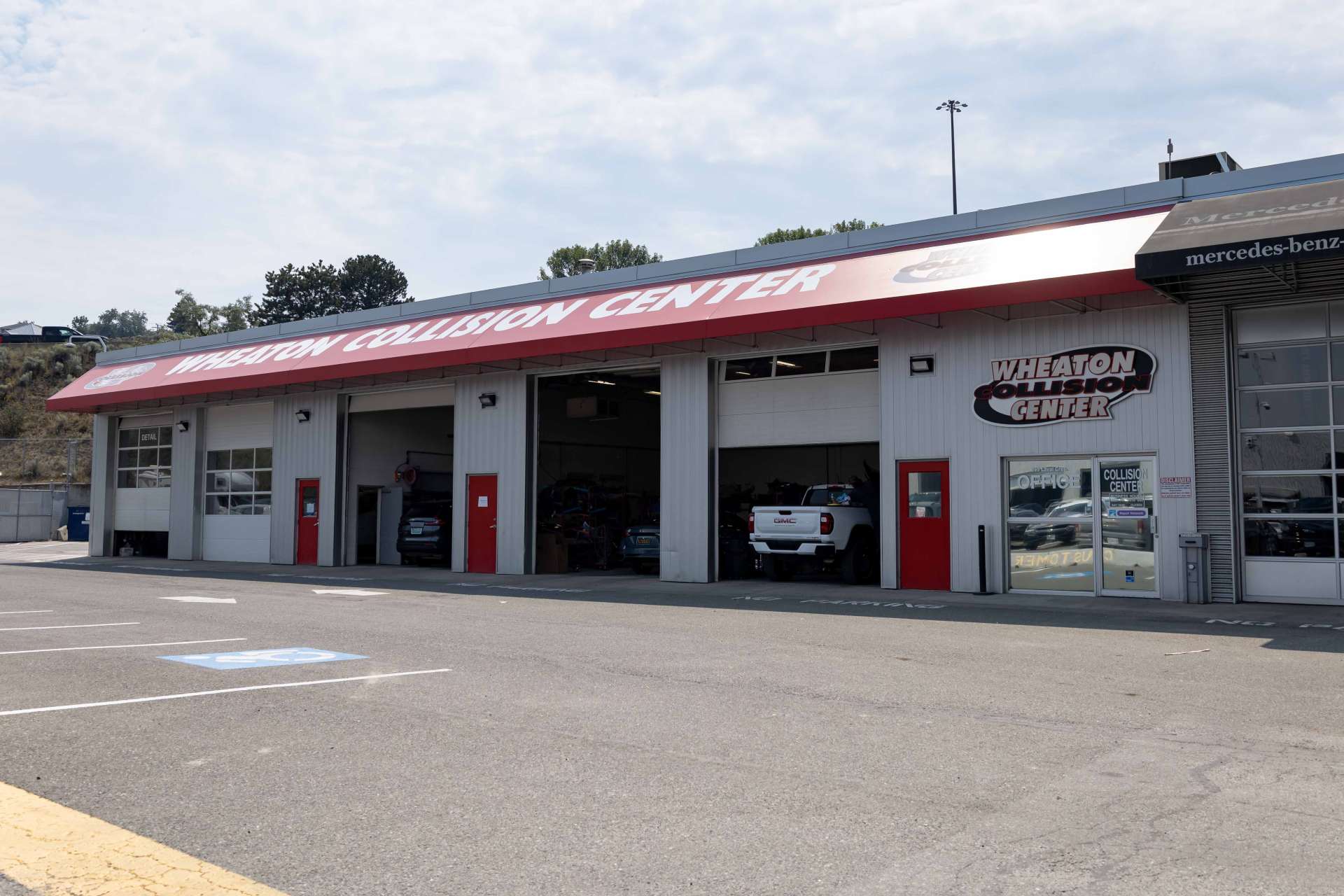 Wheaton Collision Center