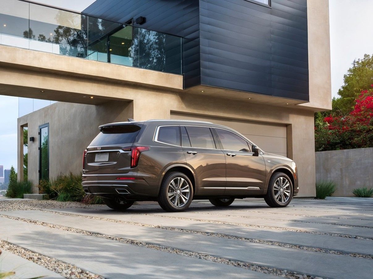 Cadillac-XT6
