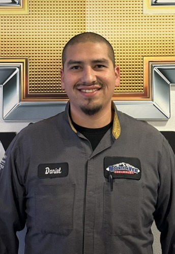 Daniel Leon