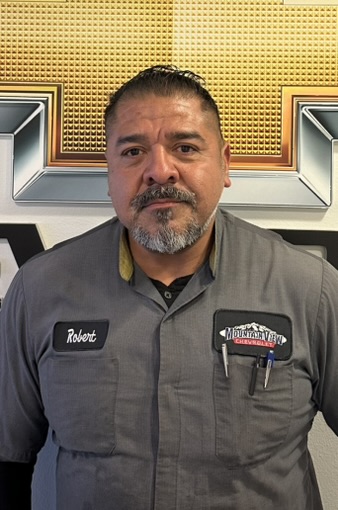 Robert Reyes