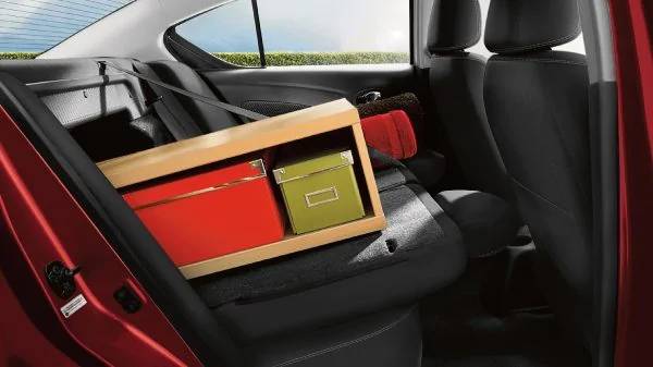 2019 Nissan Versa Sedan 60 / 40 split rear seatbacks