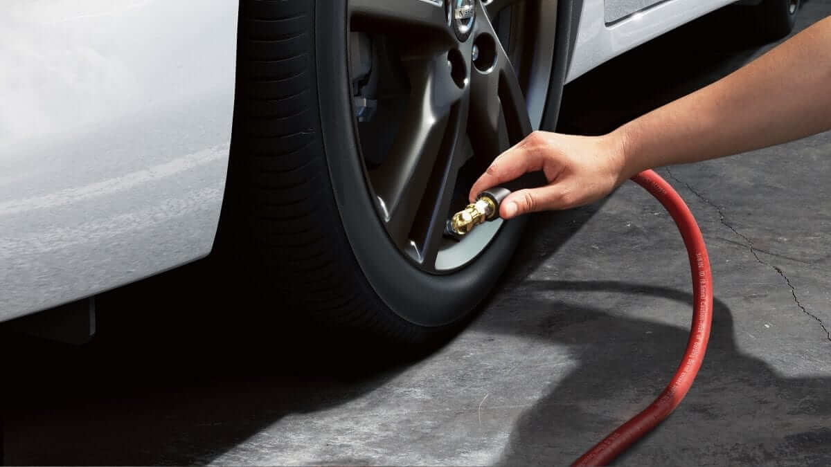 2019 Nissan Versa Sedan tire pressure monitoring system