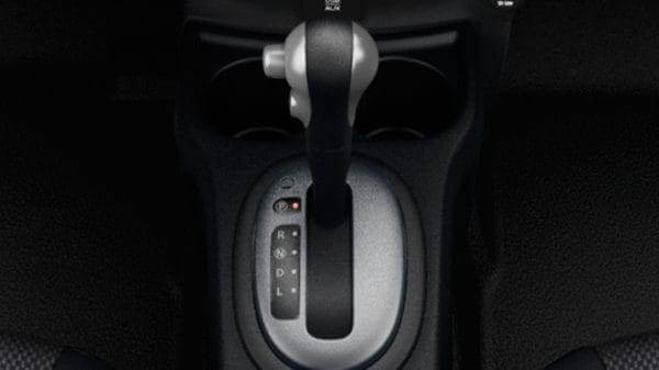 2019 Nissan Versa Sedan xtronic cvt transmission