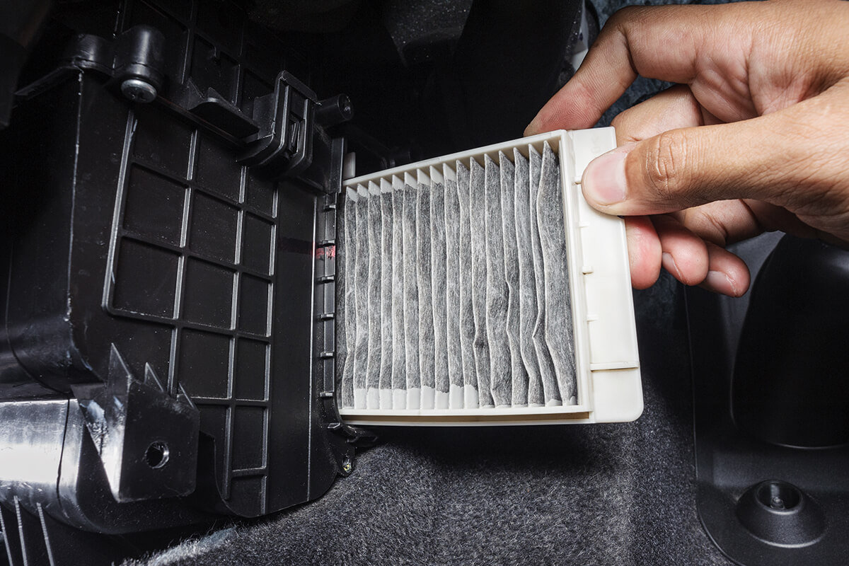 CABIN AIR FILTER REPLACEMENT