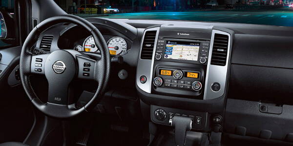 Technology and Safety Features of the 2017 Nissan Frontier Control Center