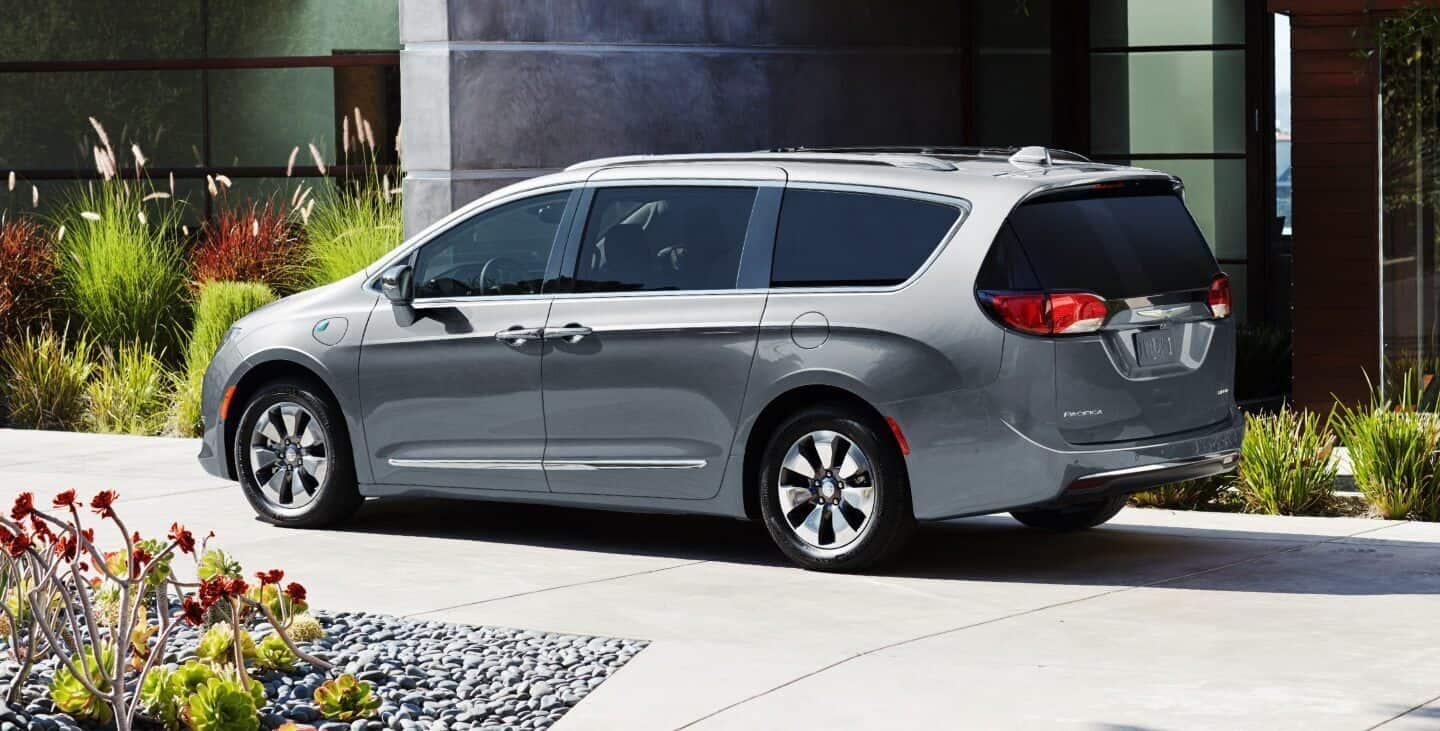 Learn about the 2020 Chrysler Pacifica near Alhambra CA