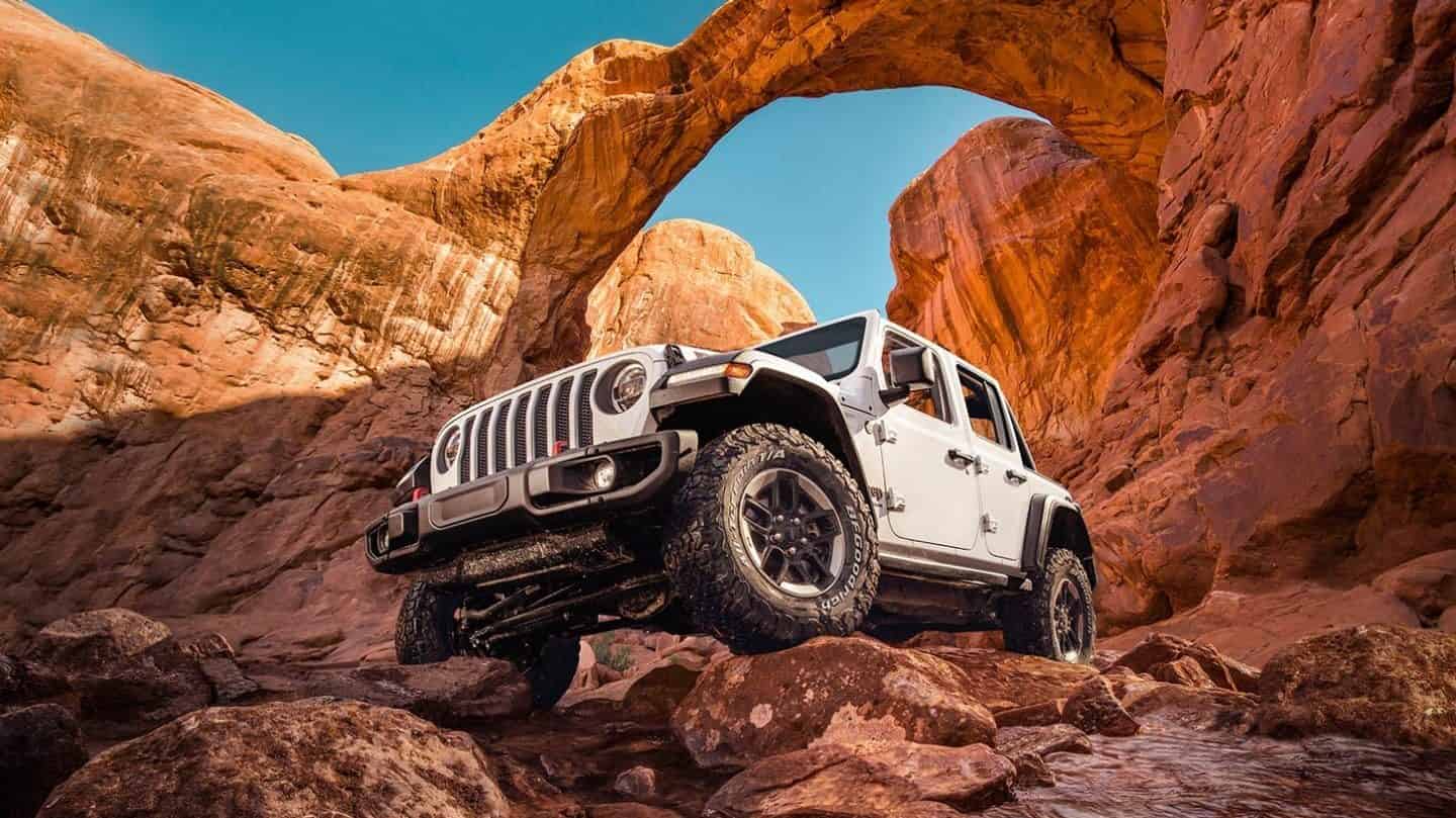 Research the 2020 Jeep Wrangler near Alhambra CA