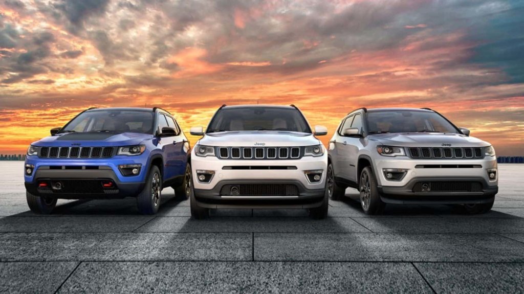 Visit the Chrysler Dodge Jeep Ram dealer serving West Covina