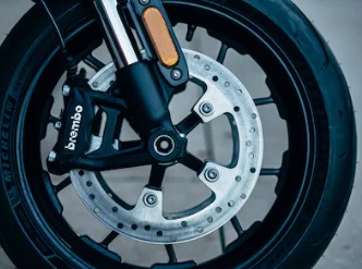 H-D®/MICHELIN® SCORCHER® SPORT TIRES