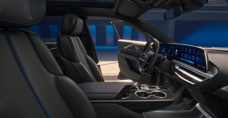 24_LYRIQ-Luxury-2_Comfort_2