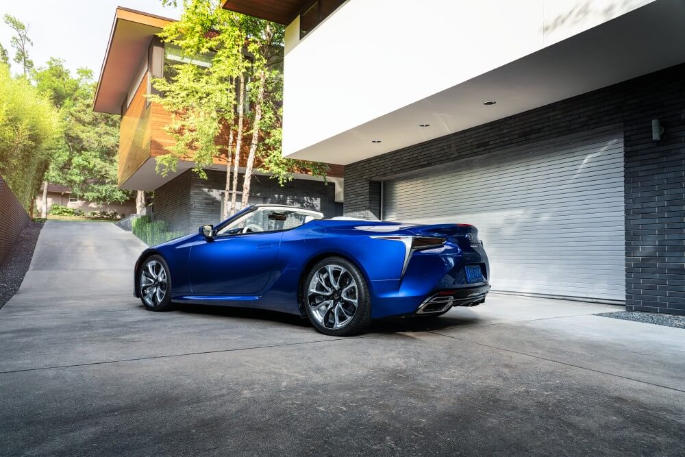 Lexus LC V