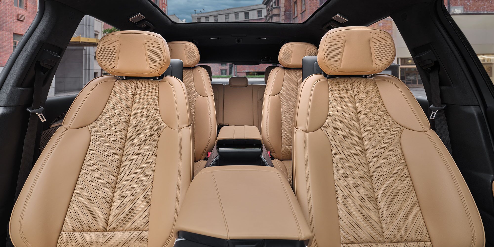 ESCALADE IQ