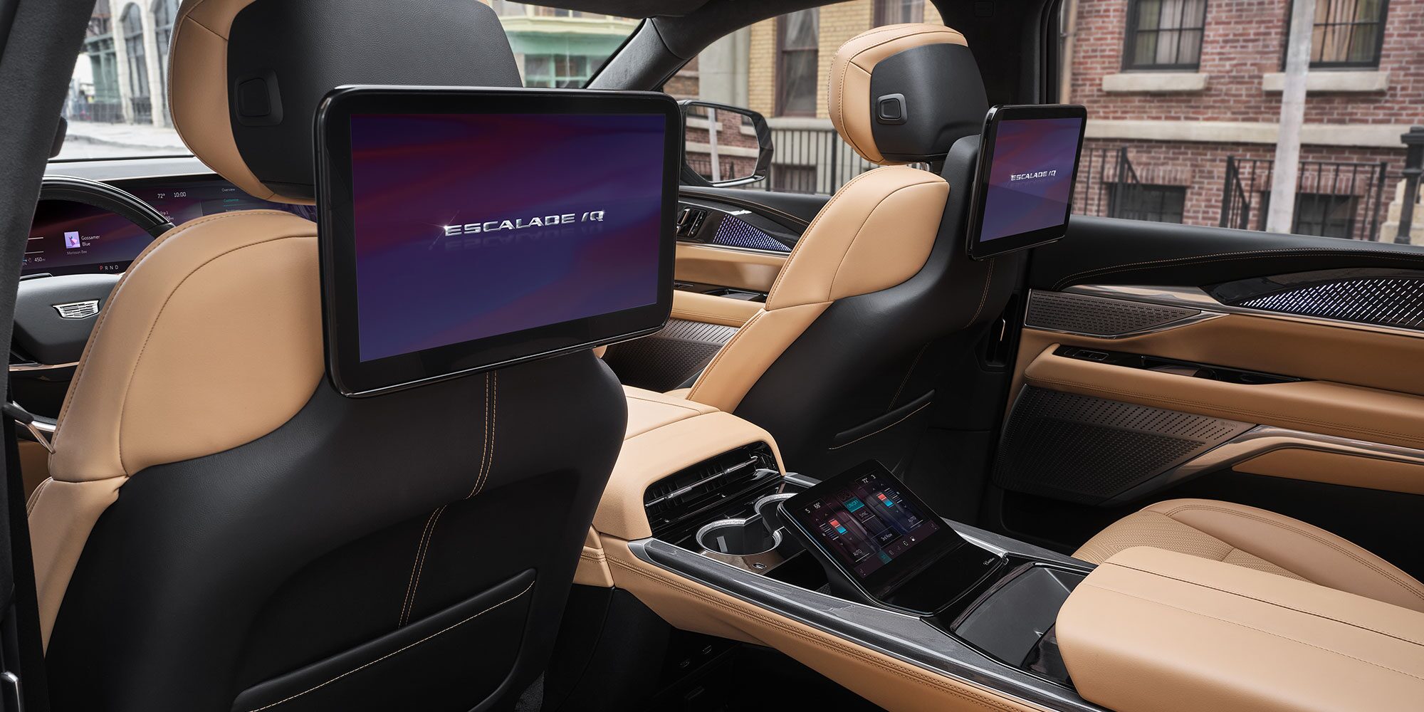 ESCALADE IQ
