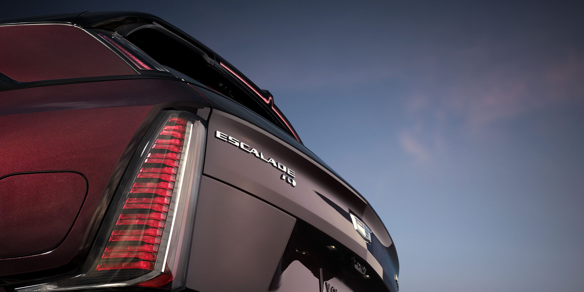 ESCALADE IQ