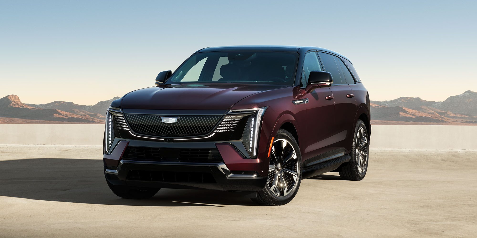 ESCALADE IQ