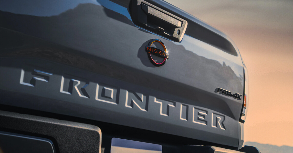 2023 Nissan Frontier- Tailgate Details
