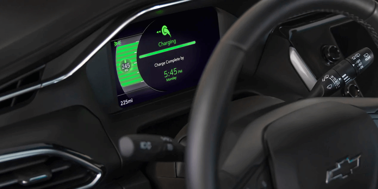 2022 Chevrolet Bolt EUV dashboard view charging notification.