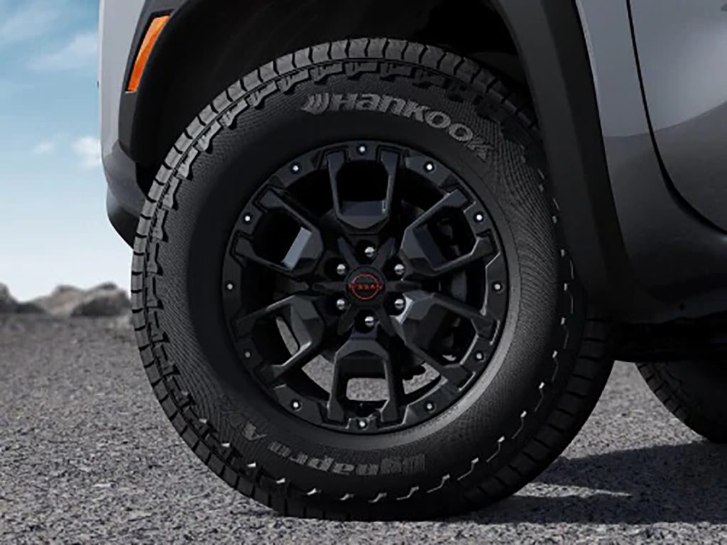 2025_Nissan_Frontier_-_H2_SH_All_Terrian_Tires_Image