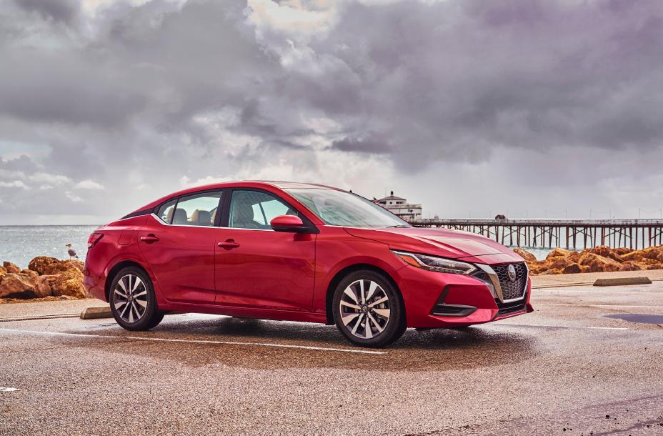 2020_Nissan_Altima_