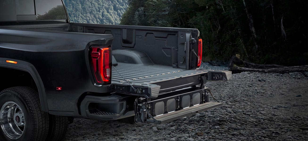 2020 GMC Sierra 3500HD optional MultiPro Tailgate