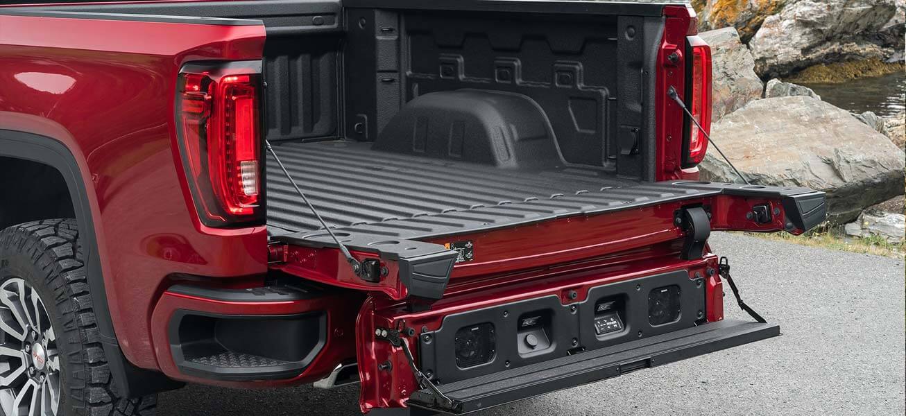 2020 GMC Sierra 1500 AT4 MultiPro tailgate cargo