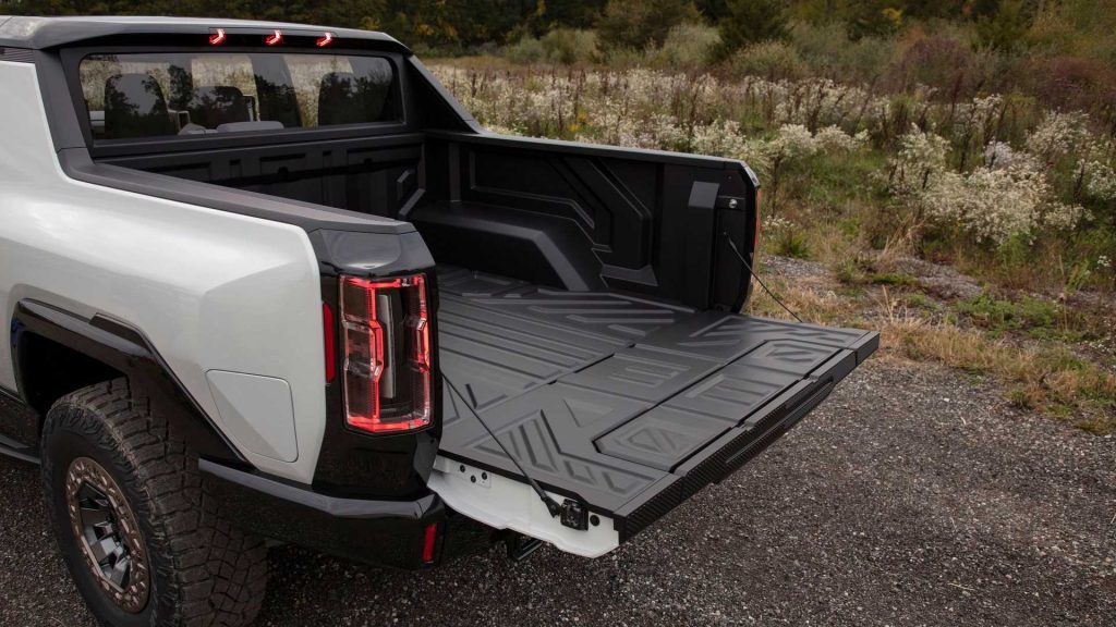 2022-gmc-hummer-ev-details-1-1024x576