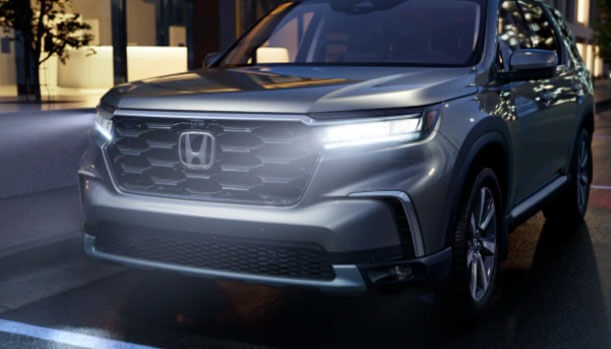 2023 Honda Pilot LED headlights