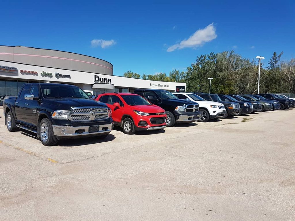 Dunn Ram Trucks Used near Winnipeg and Brandon, Manitoba