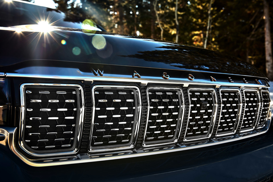 7 Slot Grille