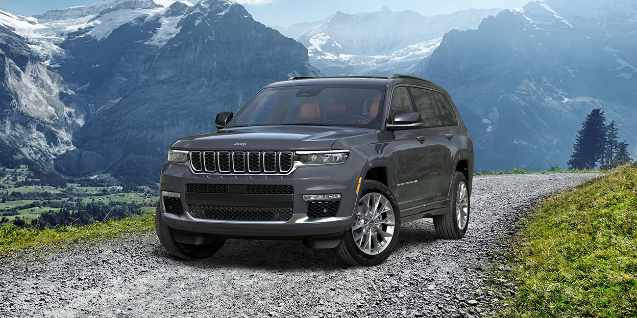 2025 Jeep Grand Cherokee with the Eh+ VIP Offer