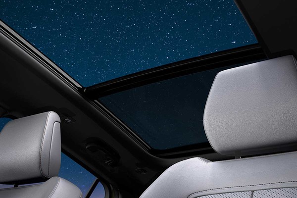 2026 Jeep Cherokee Sunroof