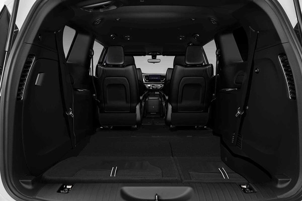 2026 Chrysler Grand Caravan Stow n Go