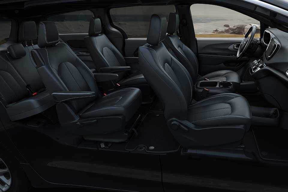 2026 Chrysler Grand Caravan Seating 