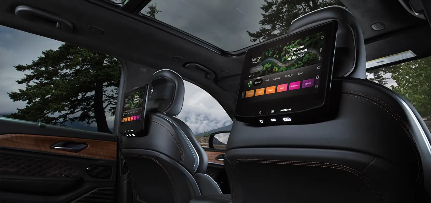 rear seat entertainment screens in the 2026 Jeep Grand Cherokee