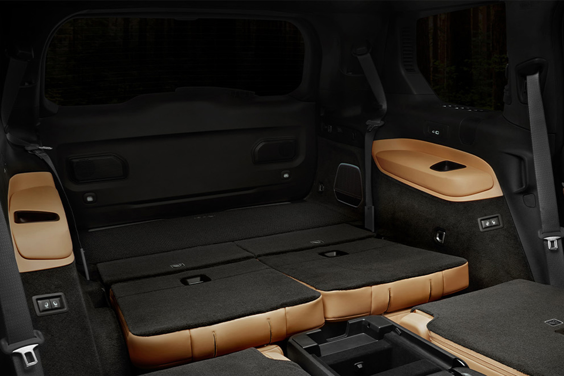 Three row interior of the 2026 Jeep Grand Cherokee L