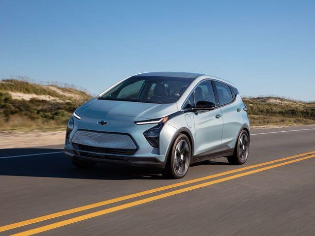 2023 Chevrolet Bolt EV driving