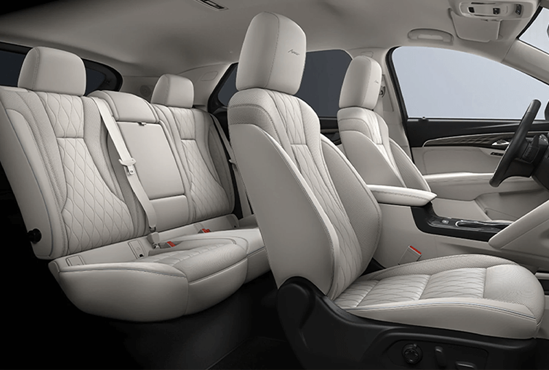 2023 Buick Envision interior