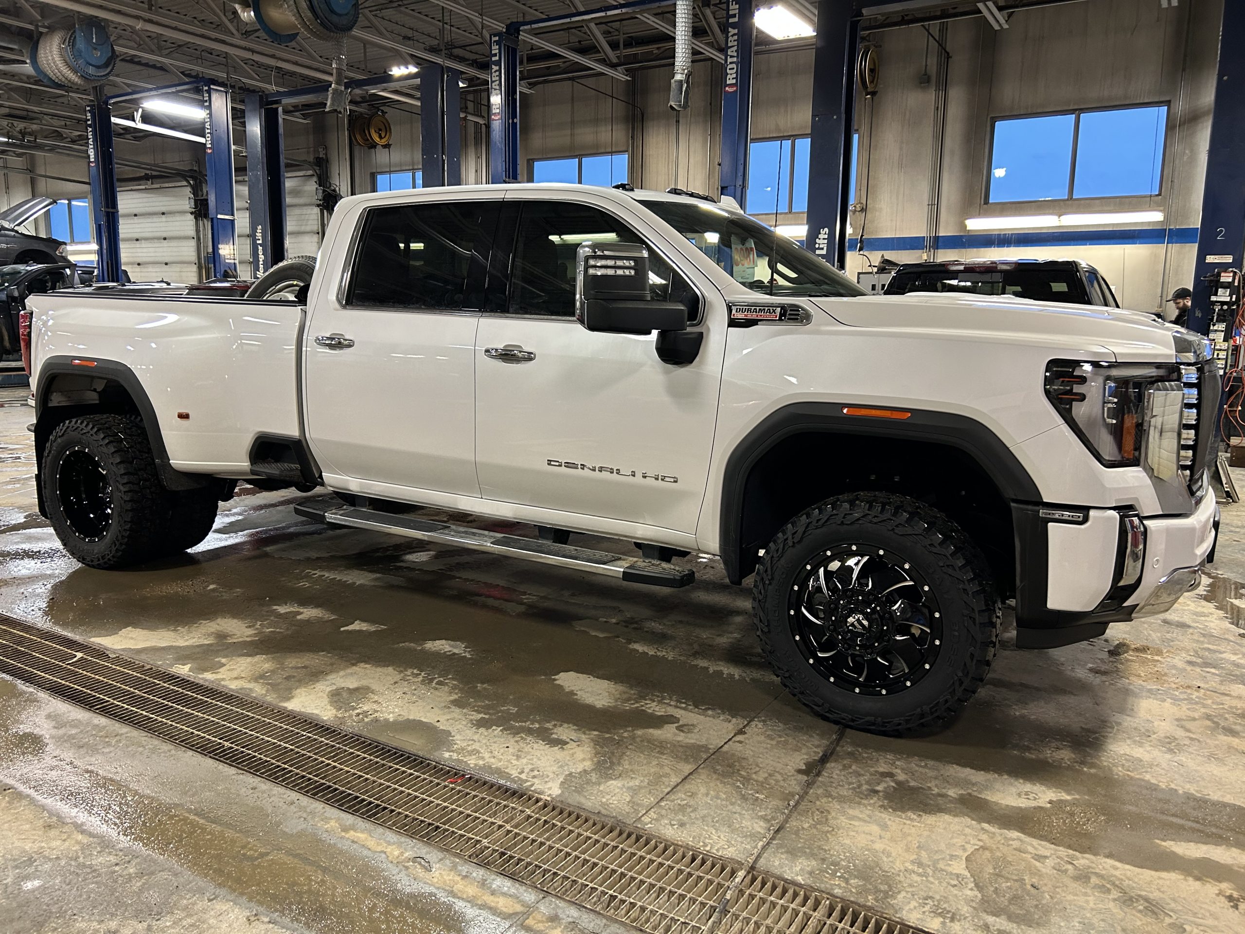 Custom GMC HD build